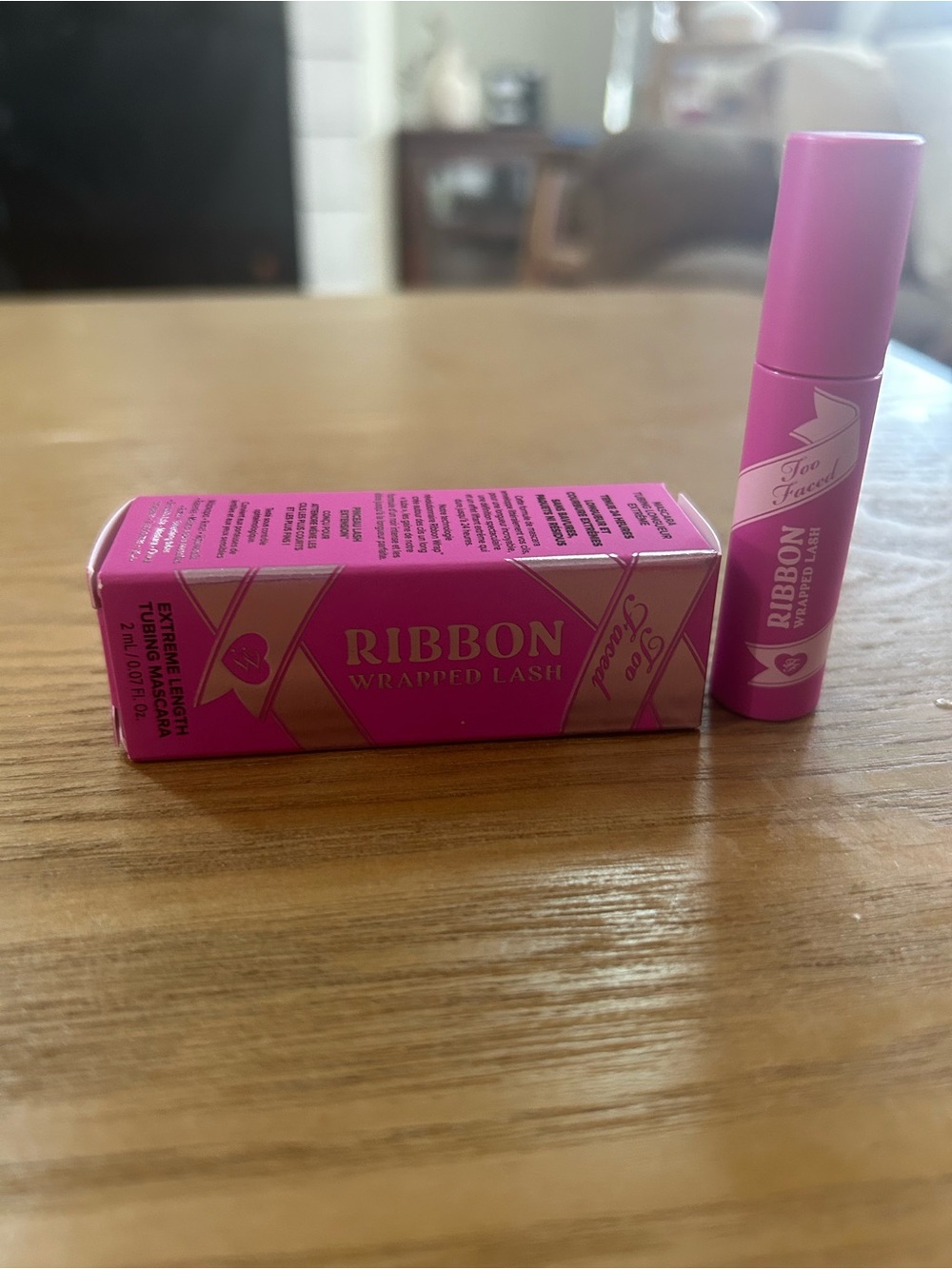 Too Faced Ribbon Wrapped Lash Mascara - Hot Pink Tube